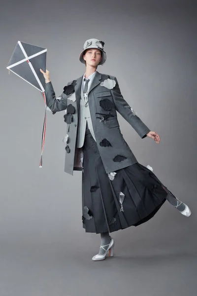 Look 3